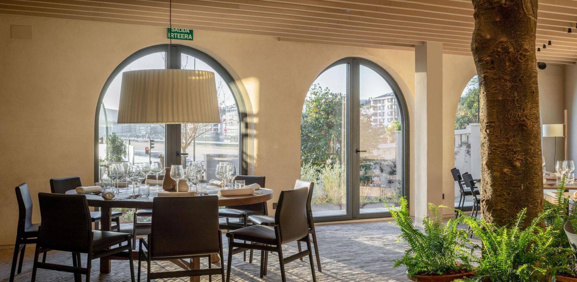 Hotel Ur Bare Зарауц Екстериор снимка